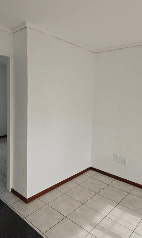 1 Bedroom Property for Sale in Thornton Western Cape